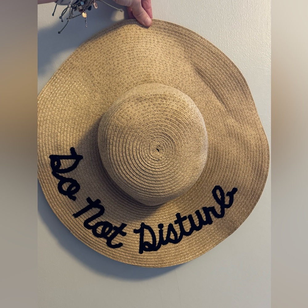 Do Not Disturb Beach Hat